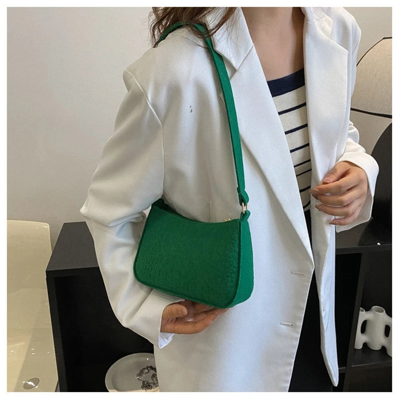 Popular Retro Gentle Temperament Small Square Bag  Autumn Shoulder Handheld Fashion Casual Yankee Underarm Small Square Bag