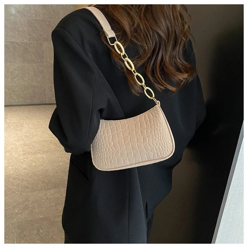 Popular Retro Gentle Temperament Small Square Bag  Autumn Shoulder Handheld Fashion Casual Yankee Underarm Small Square Bag