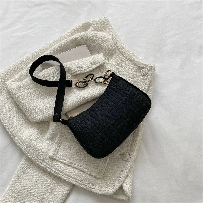 Popular Retro Gentle Temperament Small Square Bag  Autumn Shoulder Handheld Fashion Casual Yankee Underarm Small Square Bag